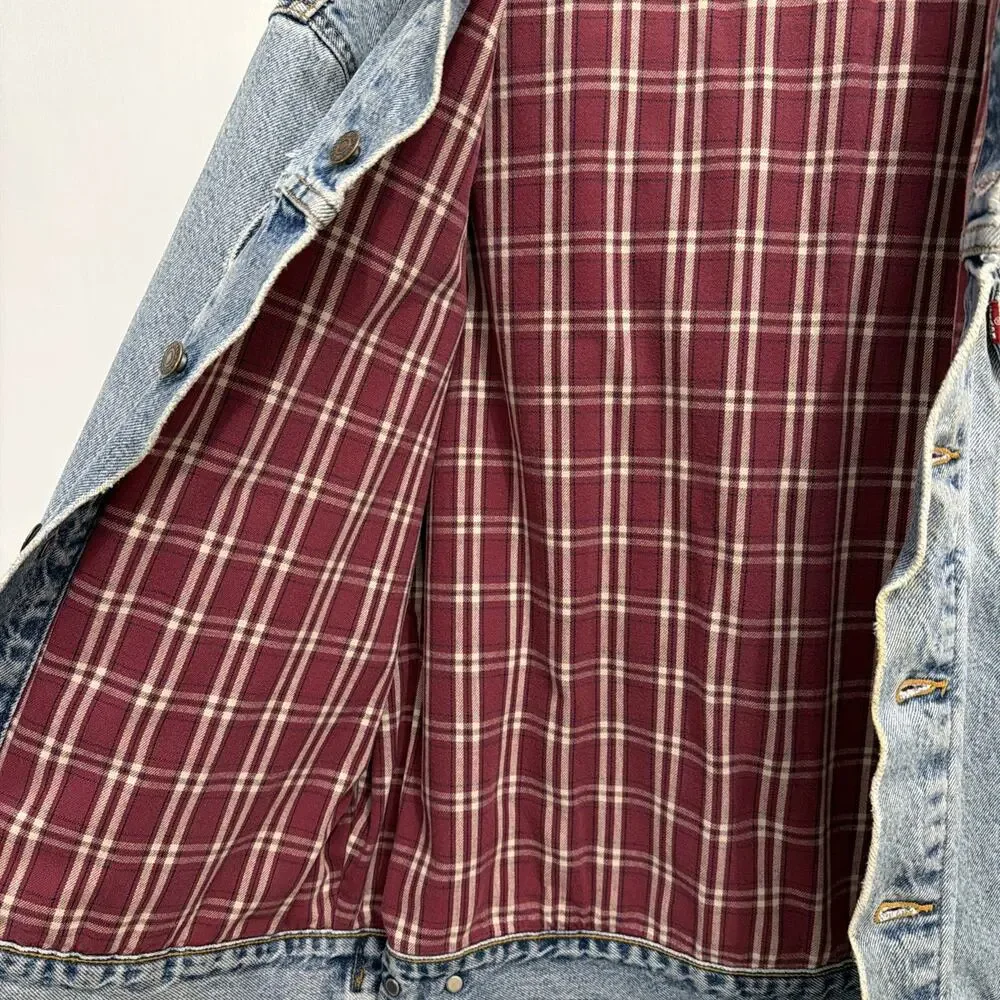 VTG Levi’s 70614 Denim Trucker Jean Jacket, Red Plaid Lining,‎ Faded/Thrashed